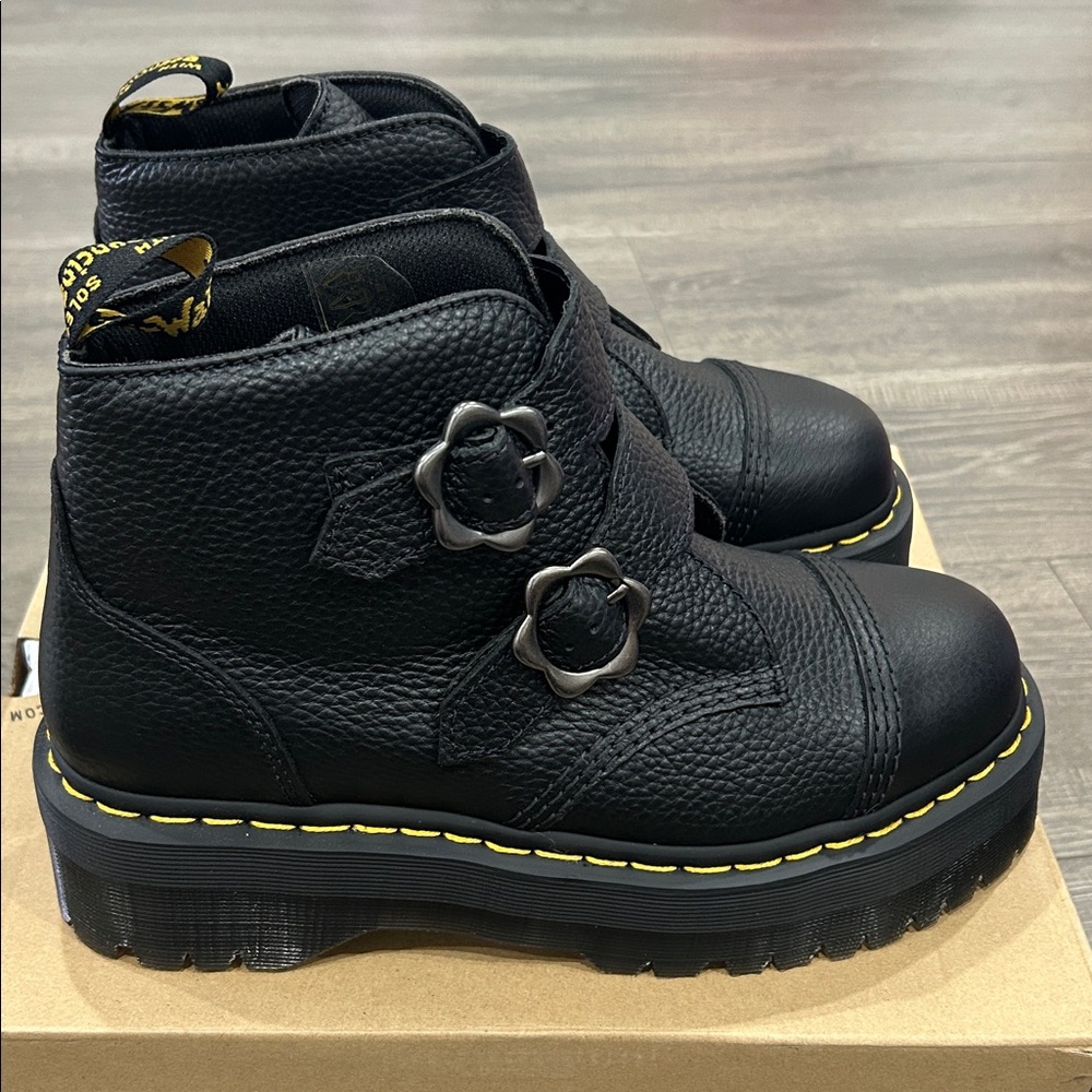 (Sold)Dr. Martens DEVON FLOWER BUCKLE MILLED NAPPA LEATHER PLATFORM BOOTS - Picture 5 of 9
